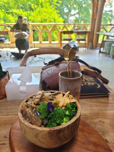 Gönnung im Mudra Café