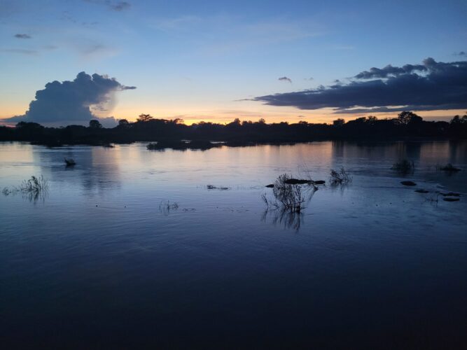 Sonnenuntergang am Mekong