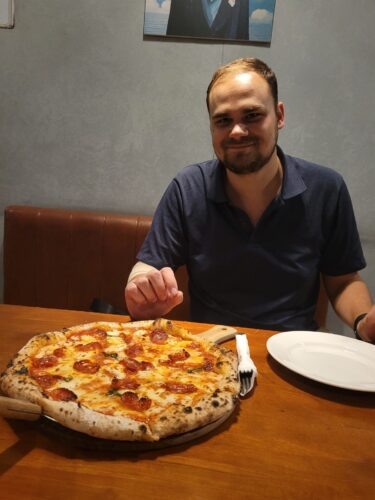 und Pizza