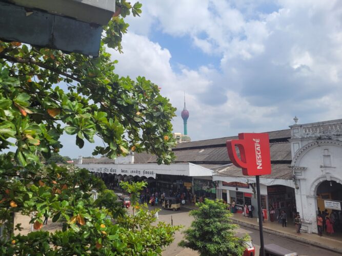 Colombo Fort Station